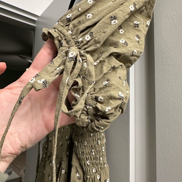 Allie Dress - Picture 4 of 7